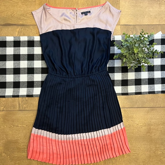 American Eagle Dress - Picture 4 of 5